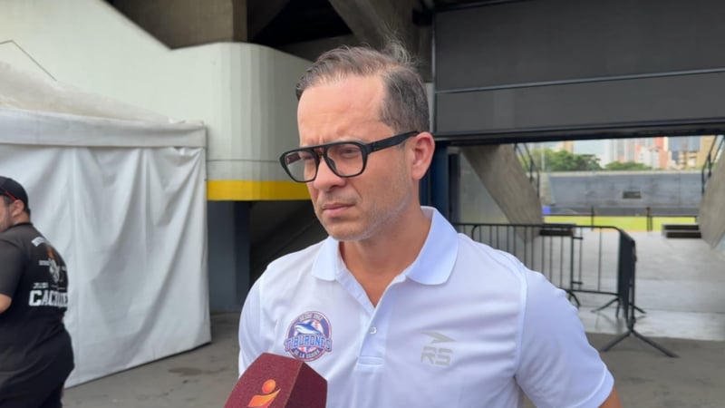 Roberto Mirabal presidente de los Tiburones de La Guaira